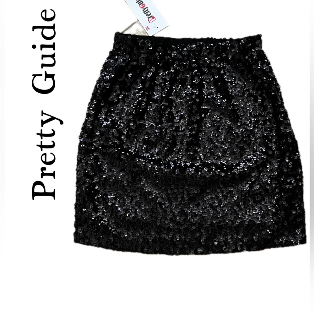 B15 Sequin Black Skirt Size